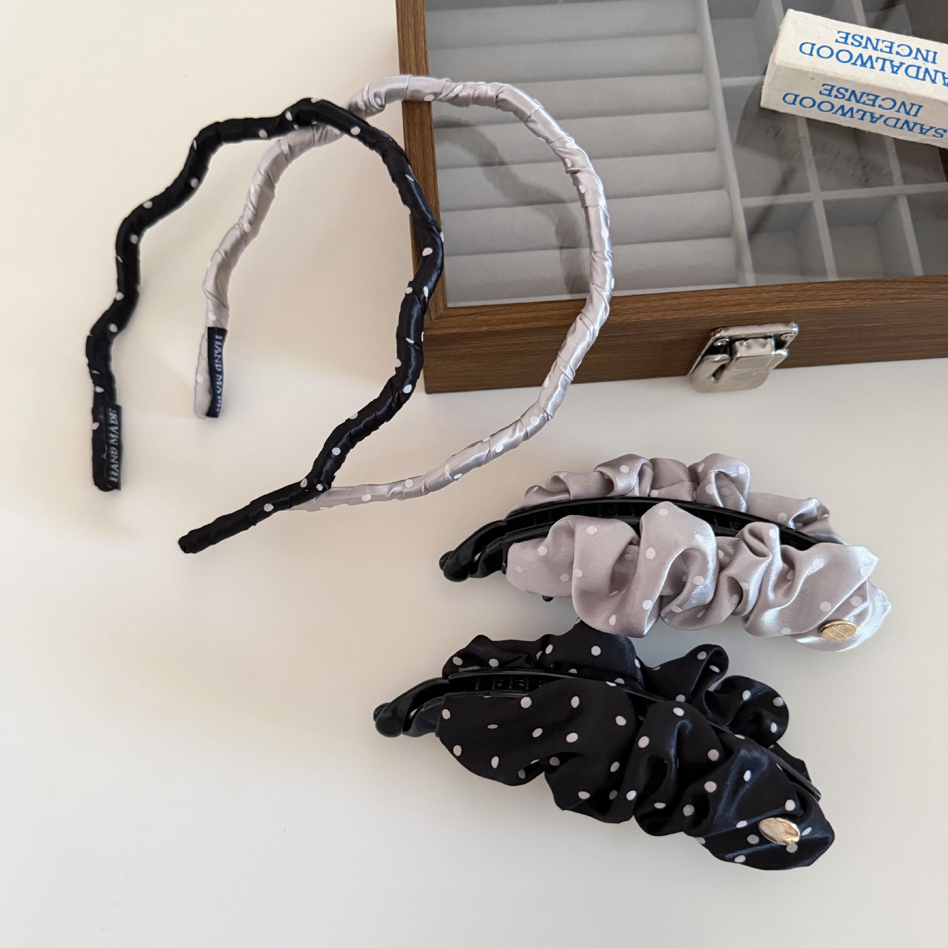 French Style Polka Dots Hair Band For Women In Dyed Black Satin, Perfect For  Autumn And Winter