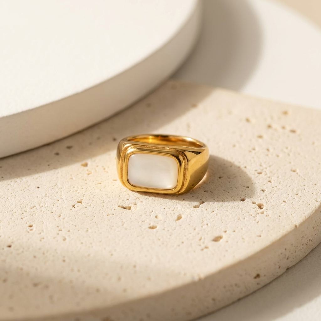 Geometric Electroplated Rings For Women In 304 Stainless Steel With 18K Real Gold PVD Coated Plating And Shell Inlay