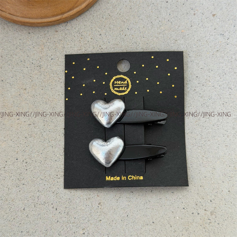 Sweet Heart Shape BB Clips Hair Accessories For Women In Mixed Materials With Fabric Inlay, 1 Pair