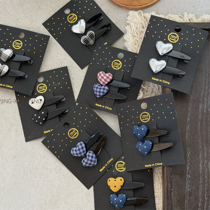 Sweet Heart Shape BB Clips Hair Accessories For Women In Mixed Materials With Fabric Inlay, 1 Pair
