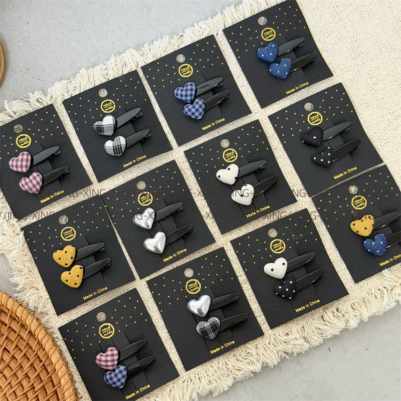 Sweet Heart Shape BB Clips Hair Accessories For Women In Mixed Materials With Fabric Inlay, 1 Pair