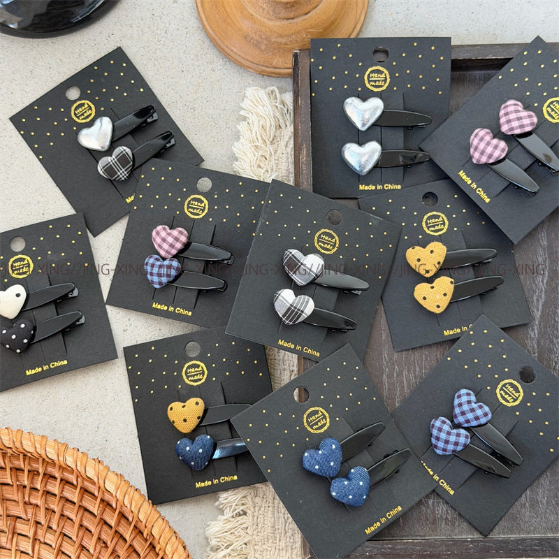 Sweet Heart Shape BB Clips Hair Accessories For Women In Mixed Materials With Fabric Inlay, 1 Pair