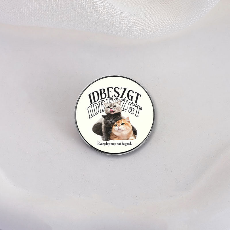 Animal Pin Made Of Zinc Alloy With Electroplated Craftsmanship, Available In Light Brown