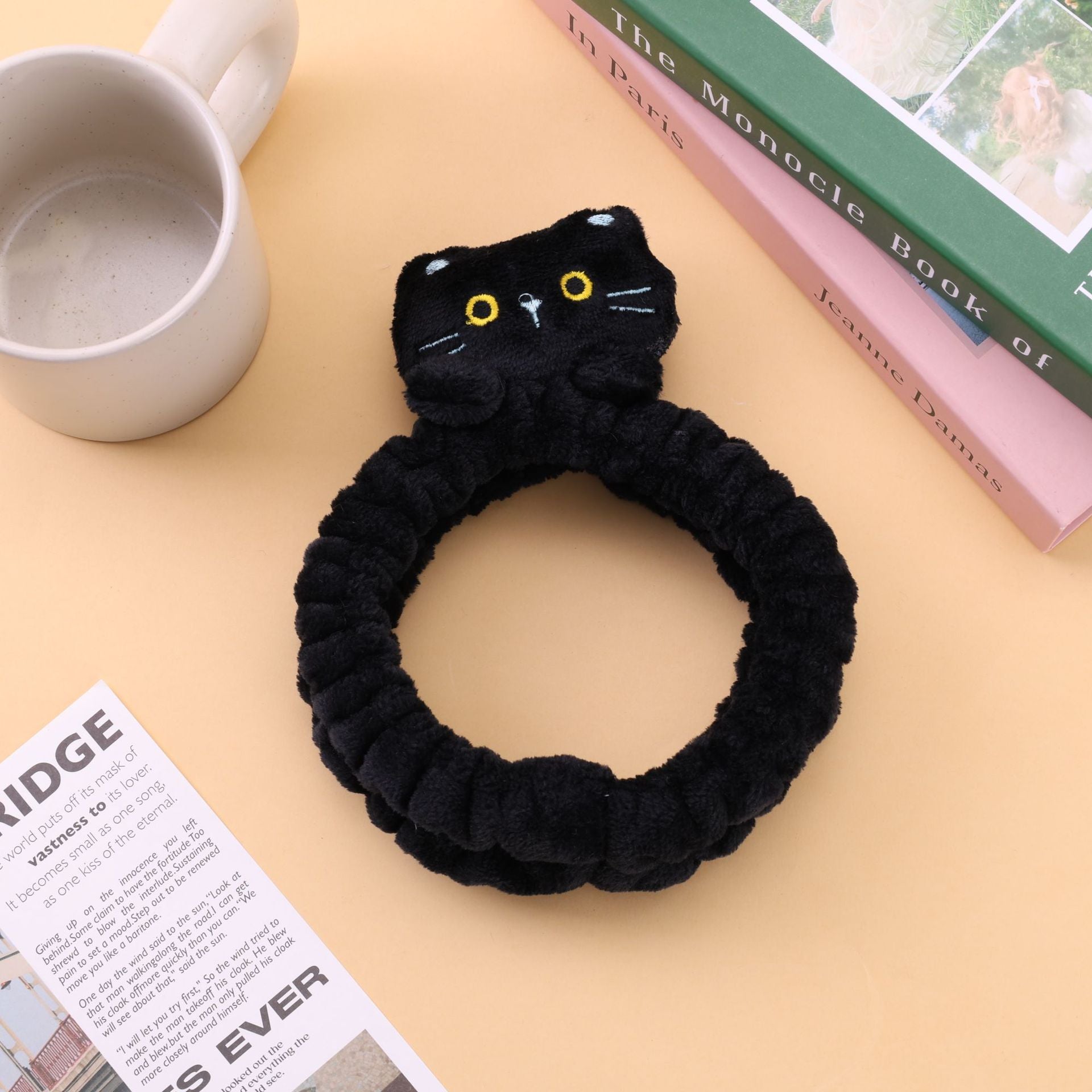 Cartoon Style Cat Spa Headband For Unisex, Featuring Dyed Black Color, Comfortable And Stylish Hair Accessory