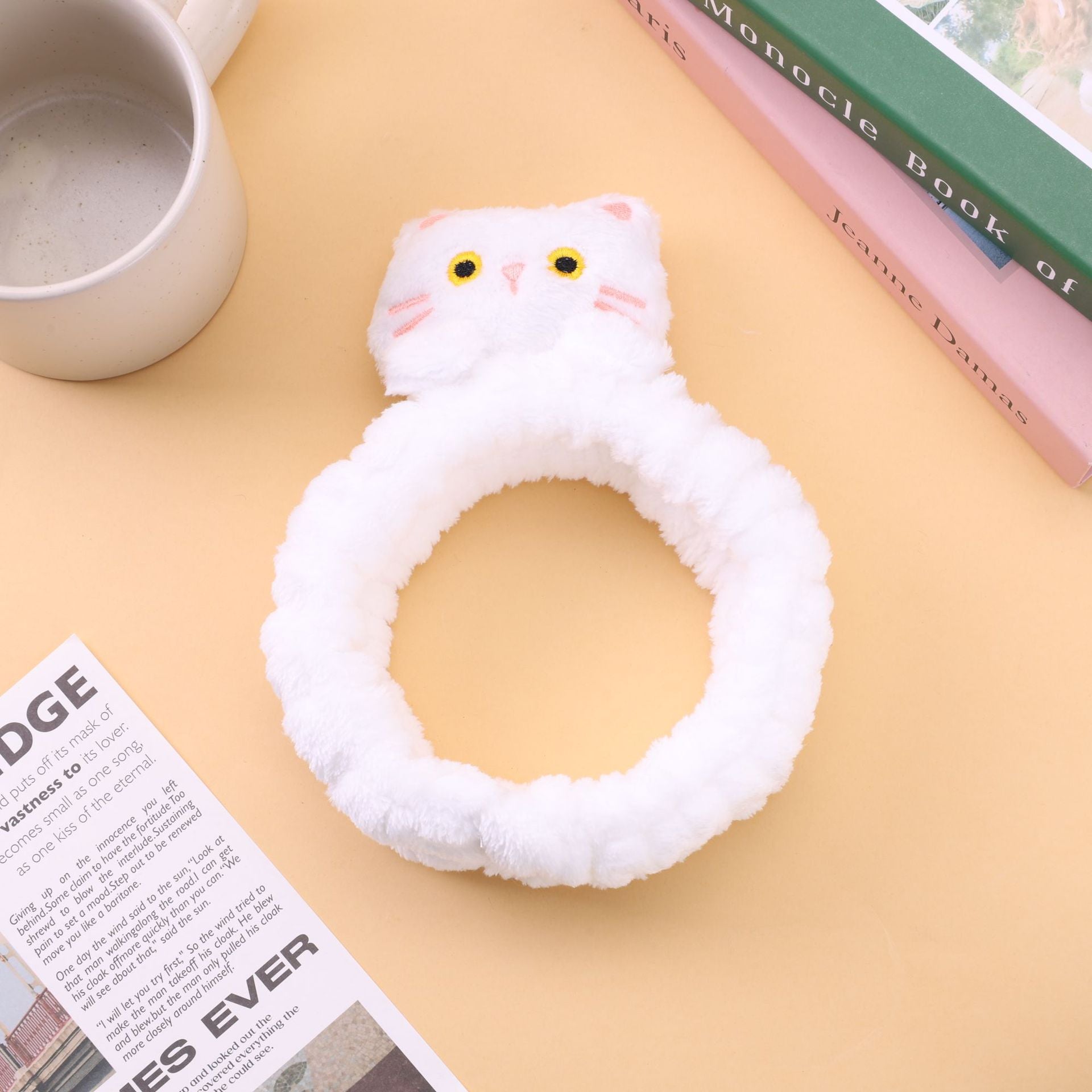 Cartoon Style Cat Spa Headband For Unisex, Featuring Dyed Black Color, Comfortable And Stylish Hair Accessory