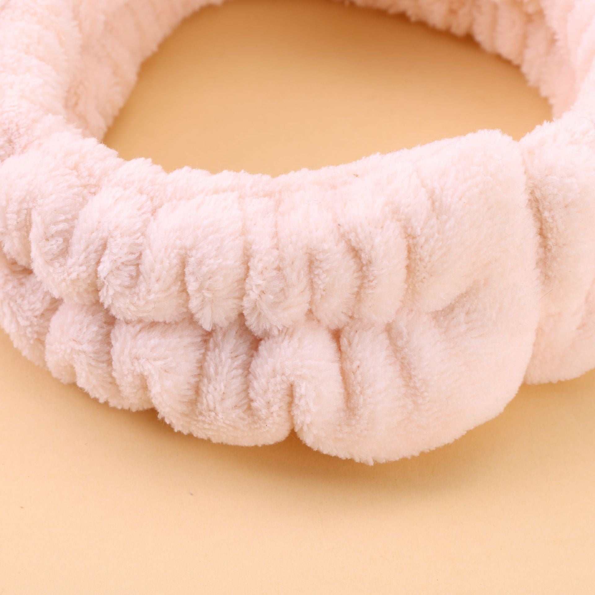 Cartoon Style Cat Spa Headband For Unisex, Featuring Dyed Black Color, Comfortable And Stylish Hair Accessory