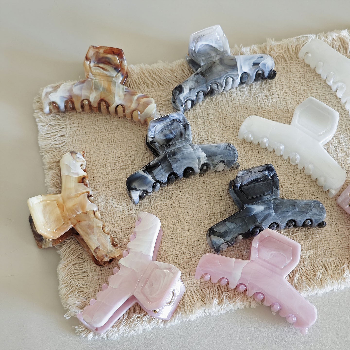 Marble Hair Claws For Women In Natural Pink, PC Material Hairpin Suitable For Summer Commute