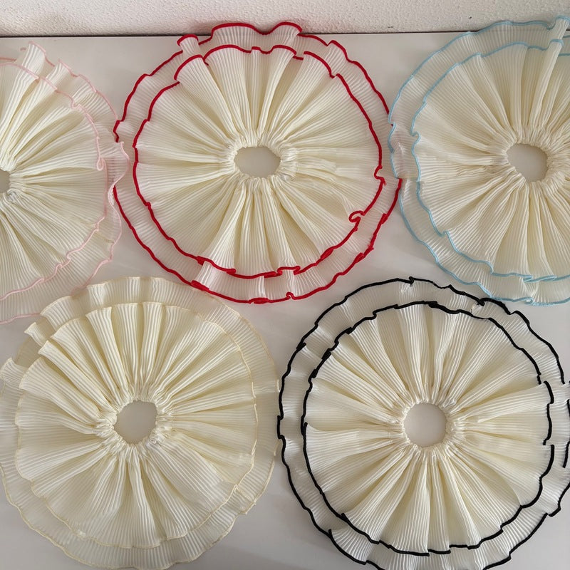 New Style Circle Scrunchie Hair Accessory For Women In Beige Cloth, Perfect For Summer