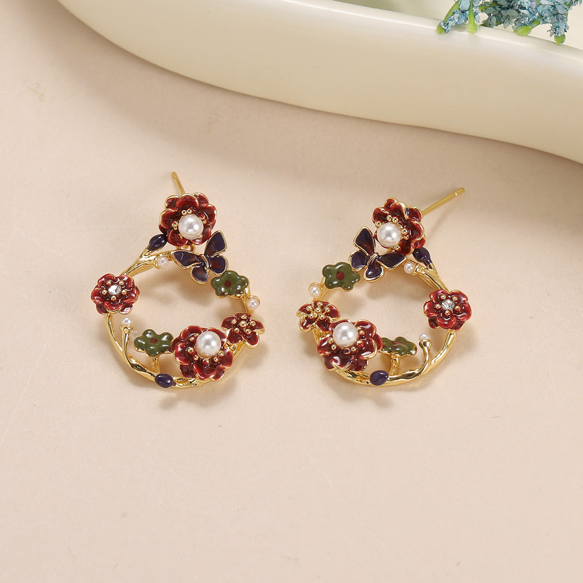 Handmade Sector Earrings For Women, 1 Pair, White With Artificial Pearl, 18K Real Gold Plated