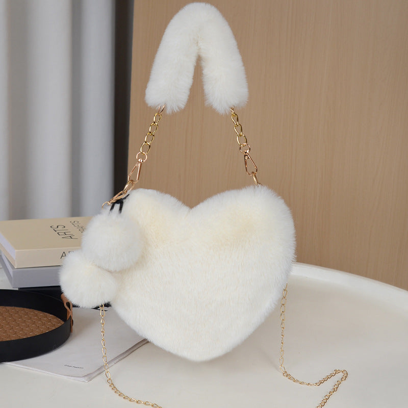 Heart-shaped Bag For Women In Polyester Featuring A Stylish Chain Strap, Perfect For Autumn