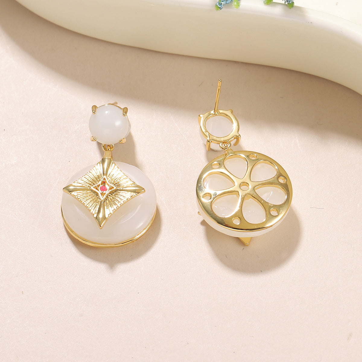 Handmade Sector Earrings For Women, 1 Pair, White With Artificial Pearl, 18K Real Gold Plated