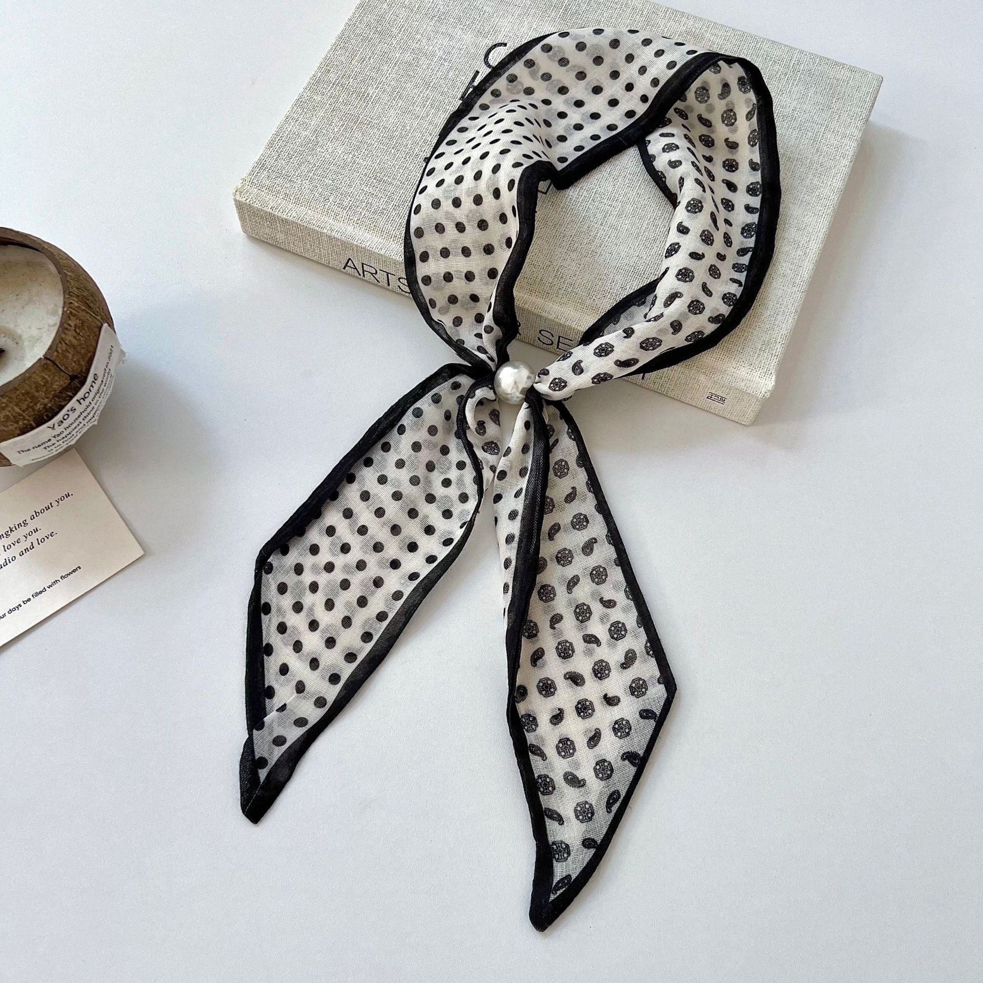 Ditsy Floral Sweet Style Polyester Silk Scarf For Women In Dyed Black, Perfect For Spring