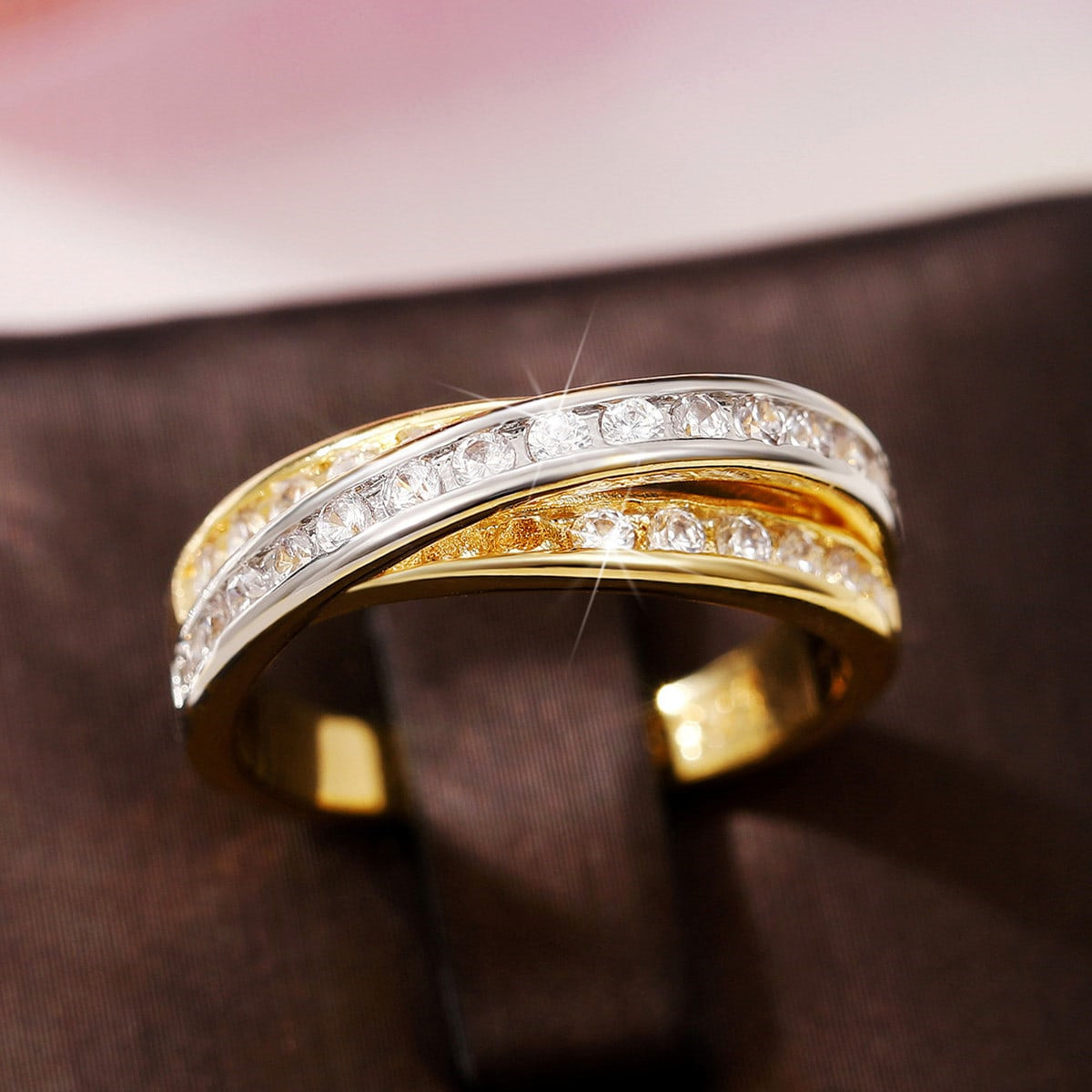 Geometric Claw Setting Ring For Women In Copper With KC Golden Plated Water Plating And Zircon Inlay