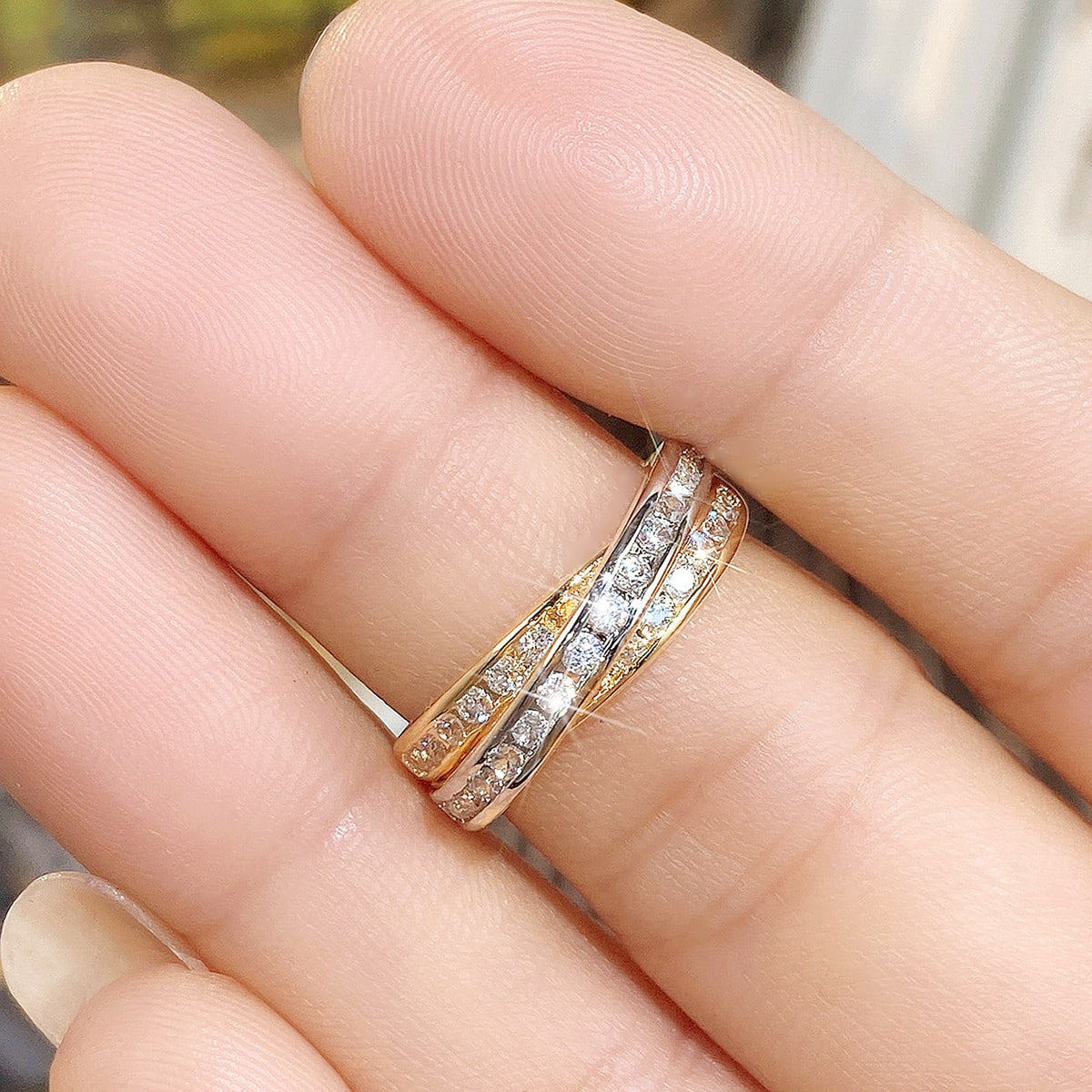 Geometric Claw Setting Ring For Women In Copper With KC Golden Plated Water Plating And Zircon Inlay