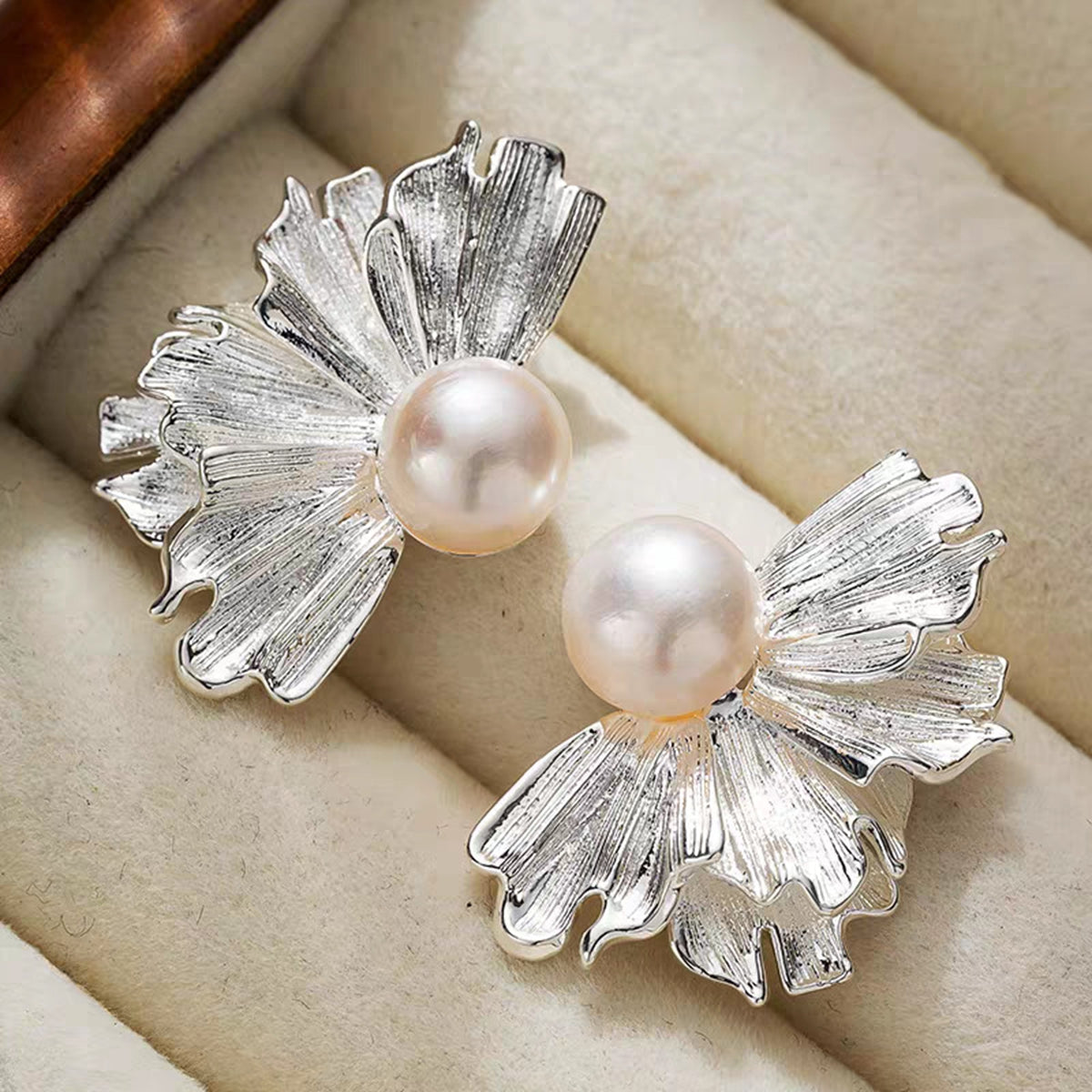 Geometric Electroplated Stud Earrings For Women In Copper With Platinum Plated Water Plating And Artificial Pearl Inlay