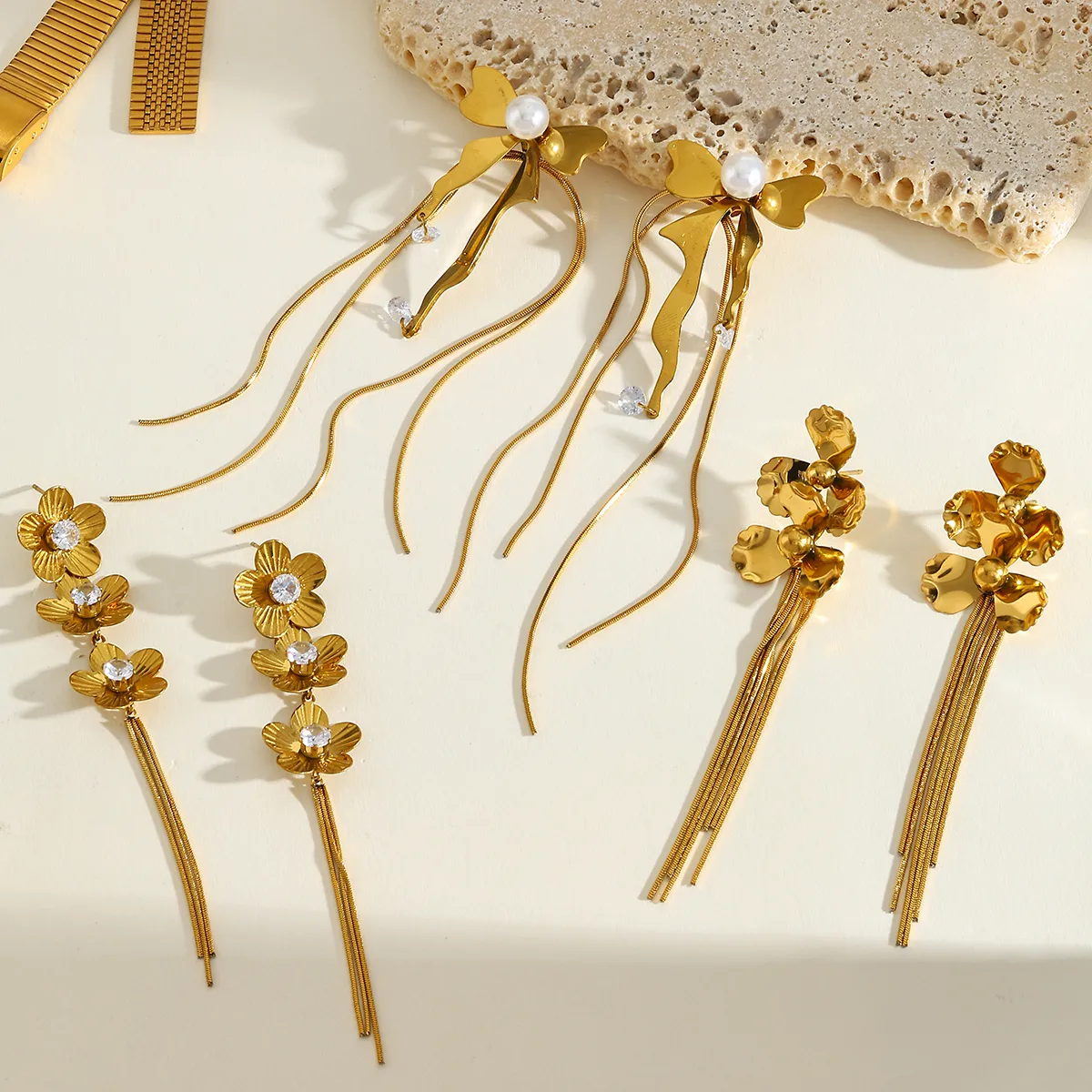 Geometric Electroplated Stud Earrings For Women In 304 Stainless Steel With 18K Real Gold PVD Coated Plating And 0.03µm Thickness