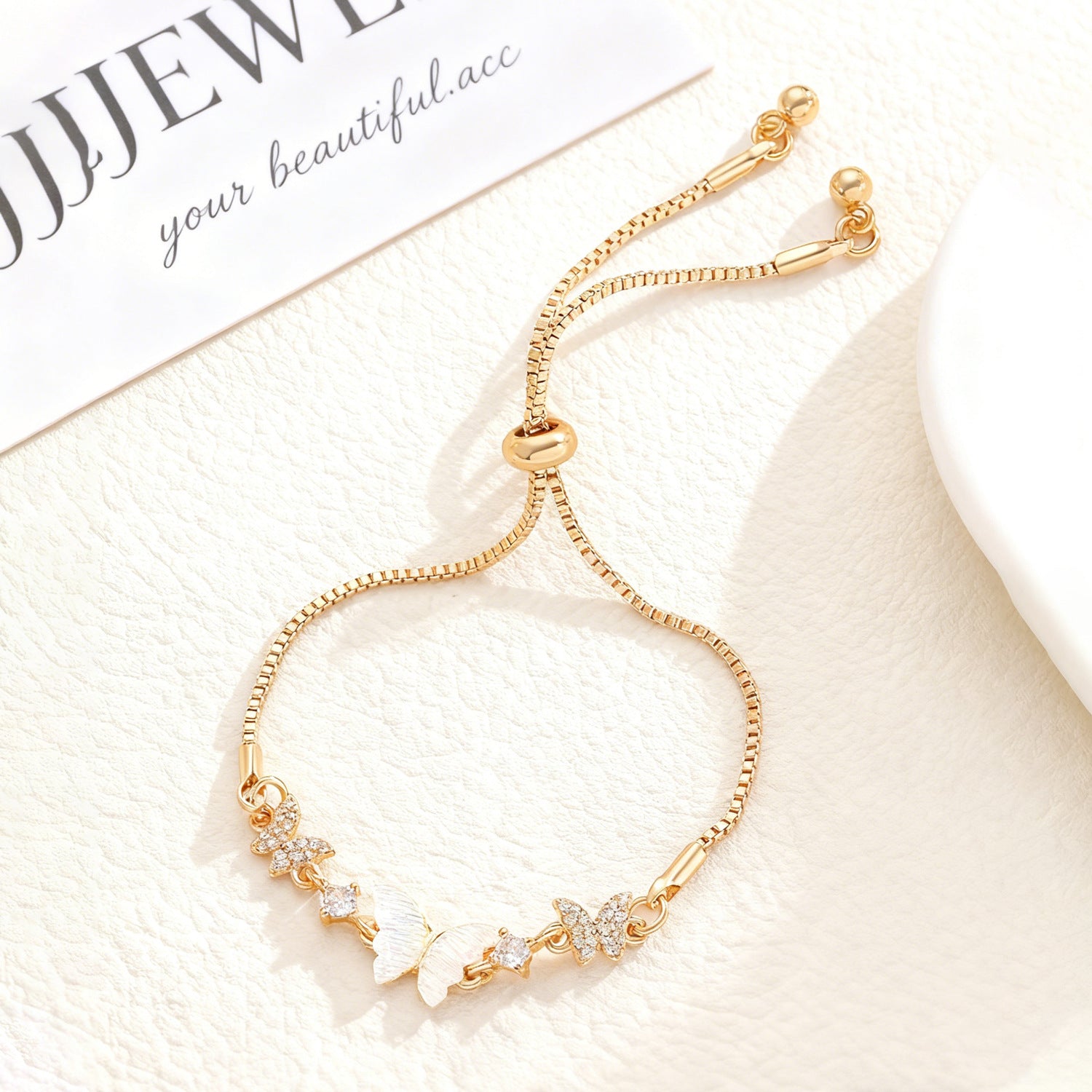Cute Heart Shape Elaborate Copper Bracelets With KC Golden Electroplated Finish And Zircon Inlay Featuring Slider Chain