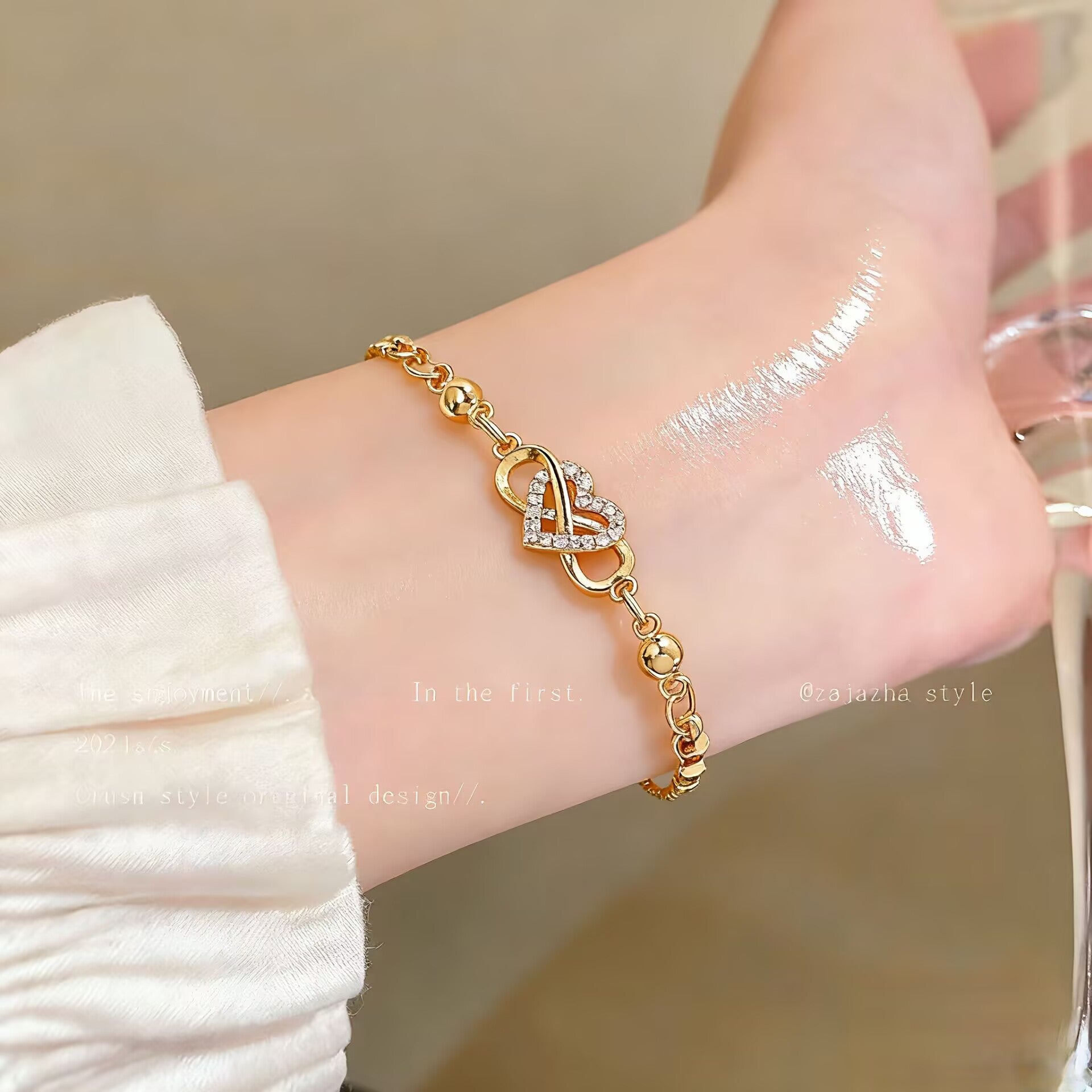 Cute Heart Shape Elaborate Copper Bracelets With KC Golden Electroplated Finish And Zircon Inlay Featuring Slider Chain