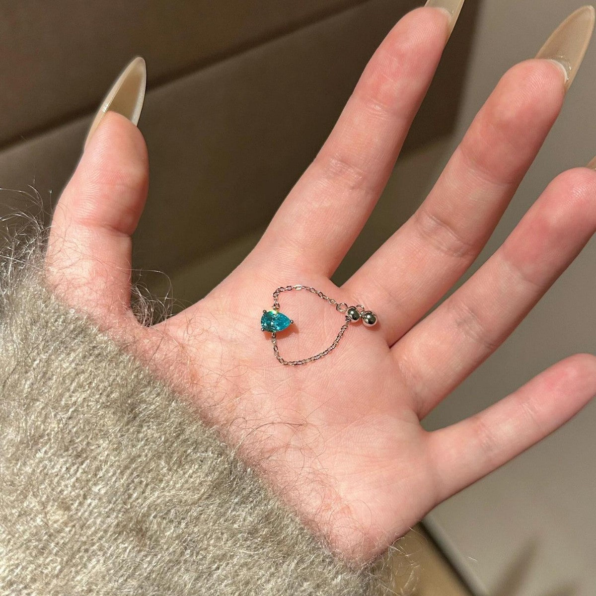 Adjustable Water Droplets Ring For Women In Electroplated Gold With Copper Base And Zircon Inlay