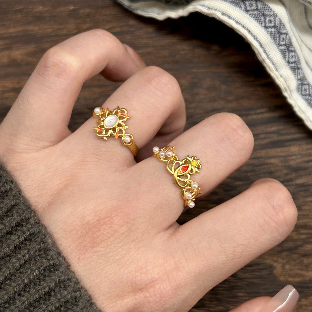 Luxurious Crown Open Ring For Women In Gold Electroplated Copper