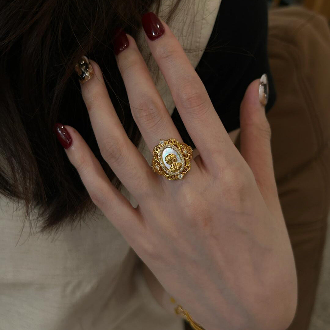 Elegant Statue Open Ring For Women In Electroplated Copper With Zircon Inlay