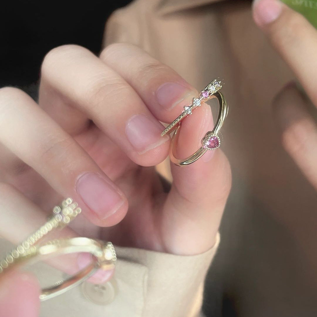 Elegant Heart Shape Ring For Women In Gold Electroplated Copper