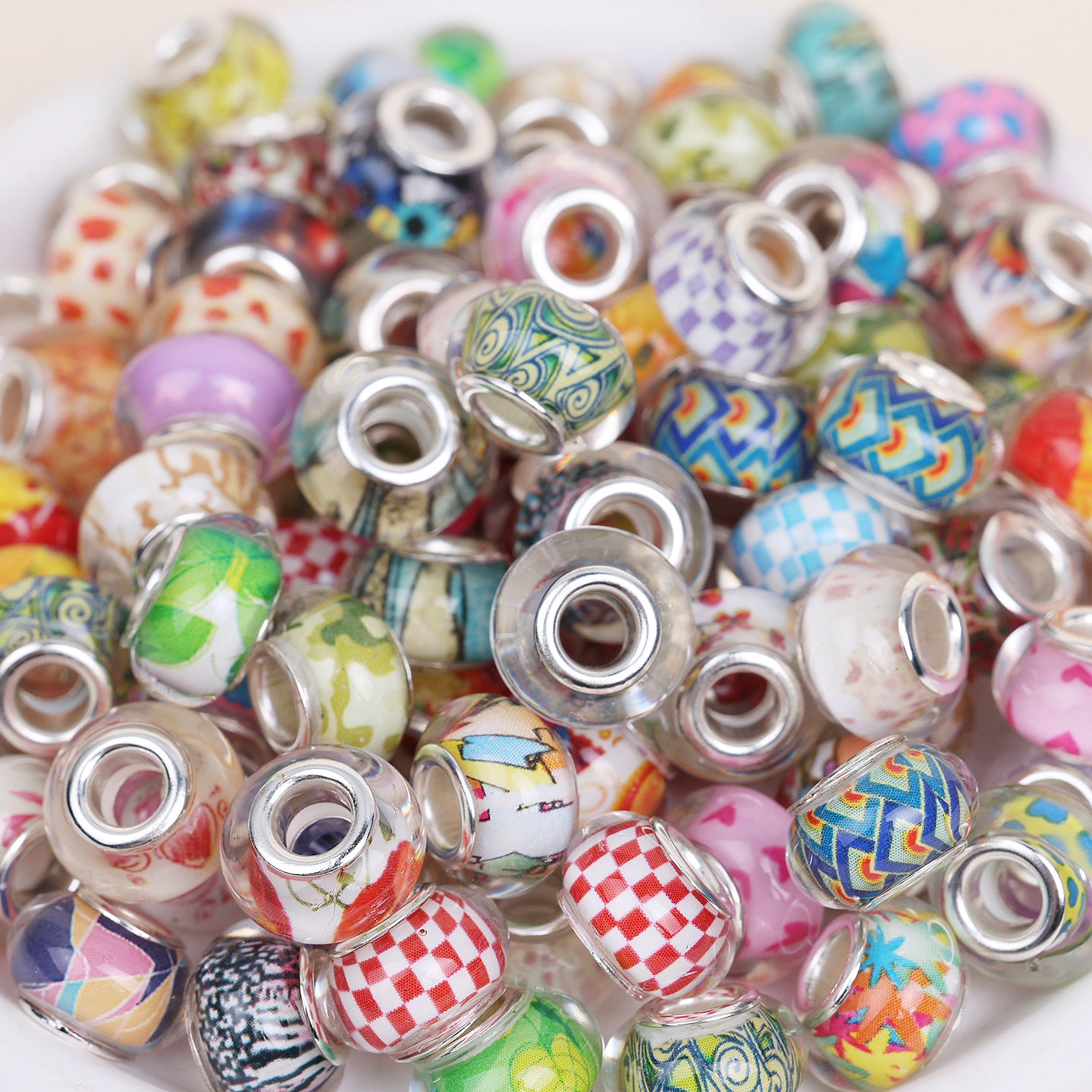 Maya Resin Beads With Epoxy Inlay, Jewelry Accessories In Commute Style, Available In Colour