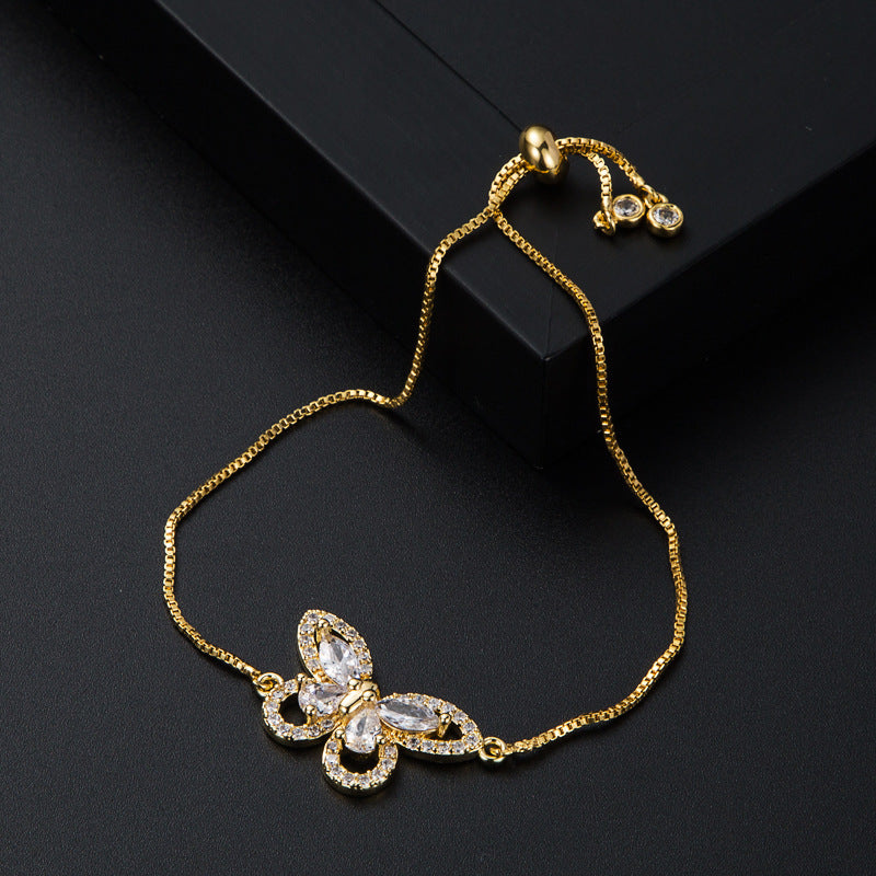 Heart Shape Bracelet For Women With Copper Chain And Copper Pendant, Inlaid With Zircon