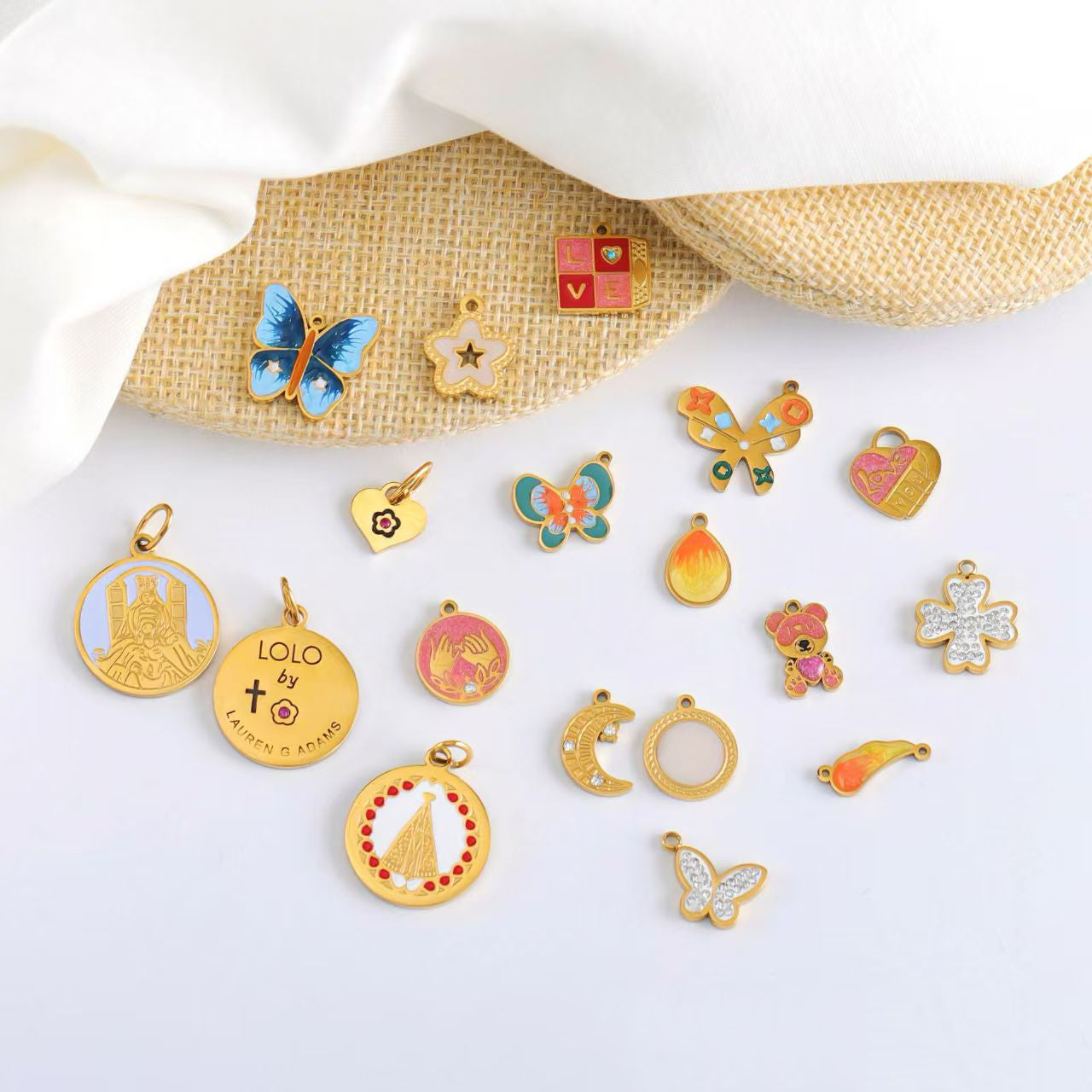 Sweet Heart Shape Hair Accessories Card With 10 PCS 18K Real Gold Plated 304 Stainless Steel Pendants Featuring OT Toggle Clasp
