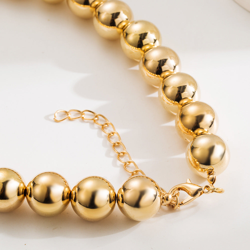 Conch Pendant Necklace For Women In Marine Style With Gold Alloy Beading And Beaded Chain