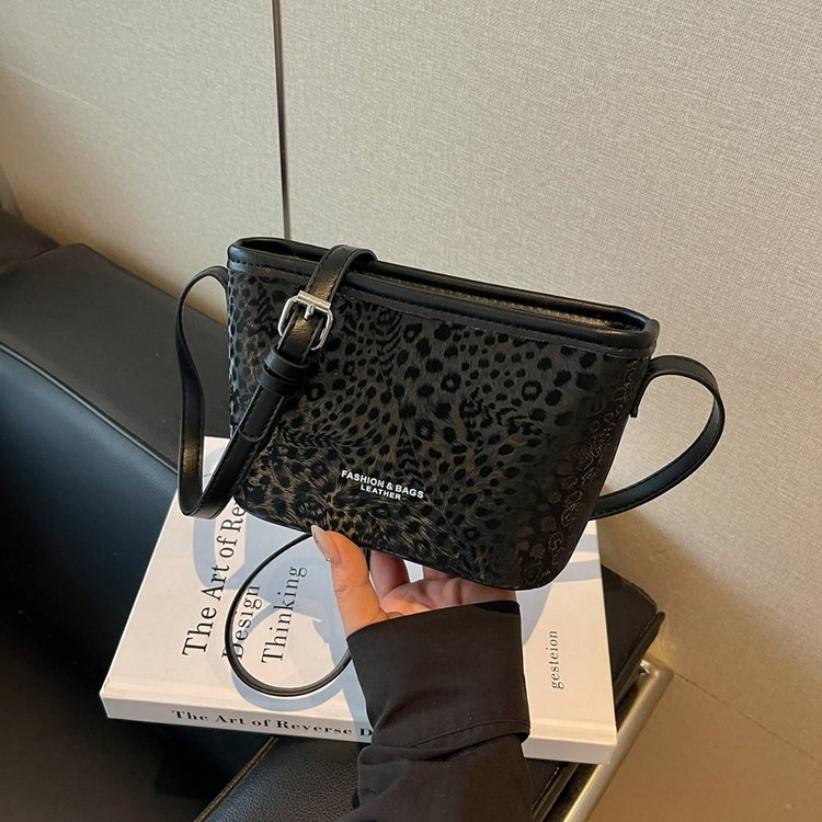 Lattice PU Leather Tote Bag For Adults With Double Shoulder Straps, Large Capacity, Suitable For All Seasons