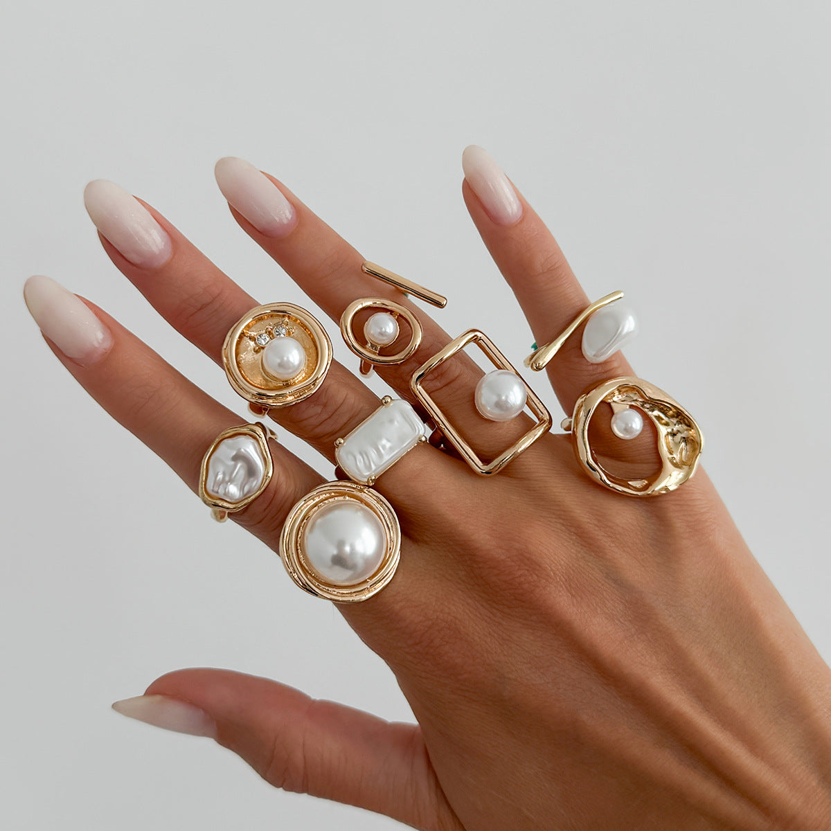Oval Baroque Style Open Rings For Women In Gold Featuring Baroque Pearl Inlay, Zinc Alloy, 8 Pieces Set