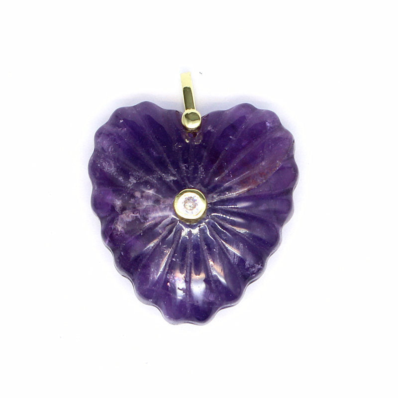 Heart Shape Copper Pendant With Crystal Inlay Featuring Carving Craftsmanship