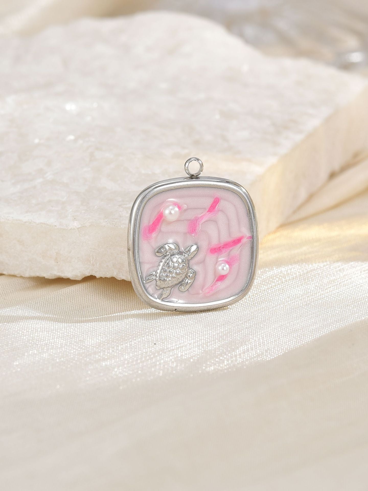 Ocean Metal Pendant With Enamel Craft In Marine Style, Gold Jewelry Accessories