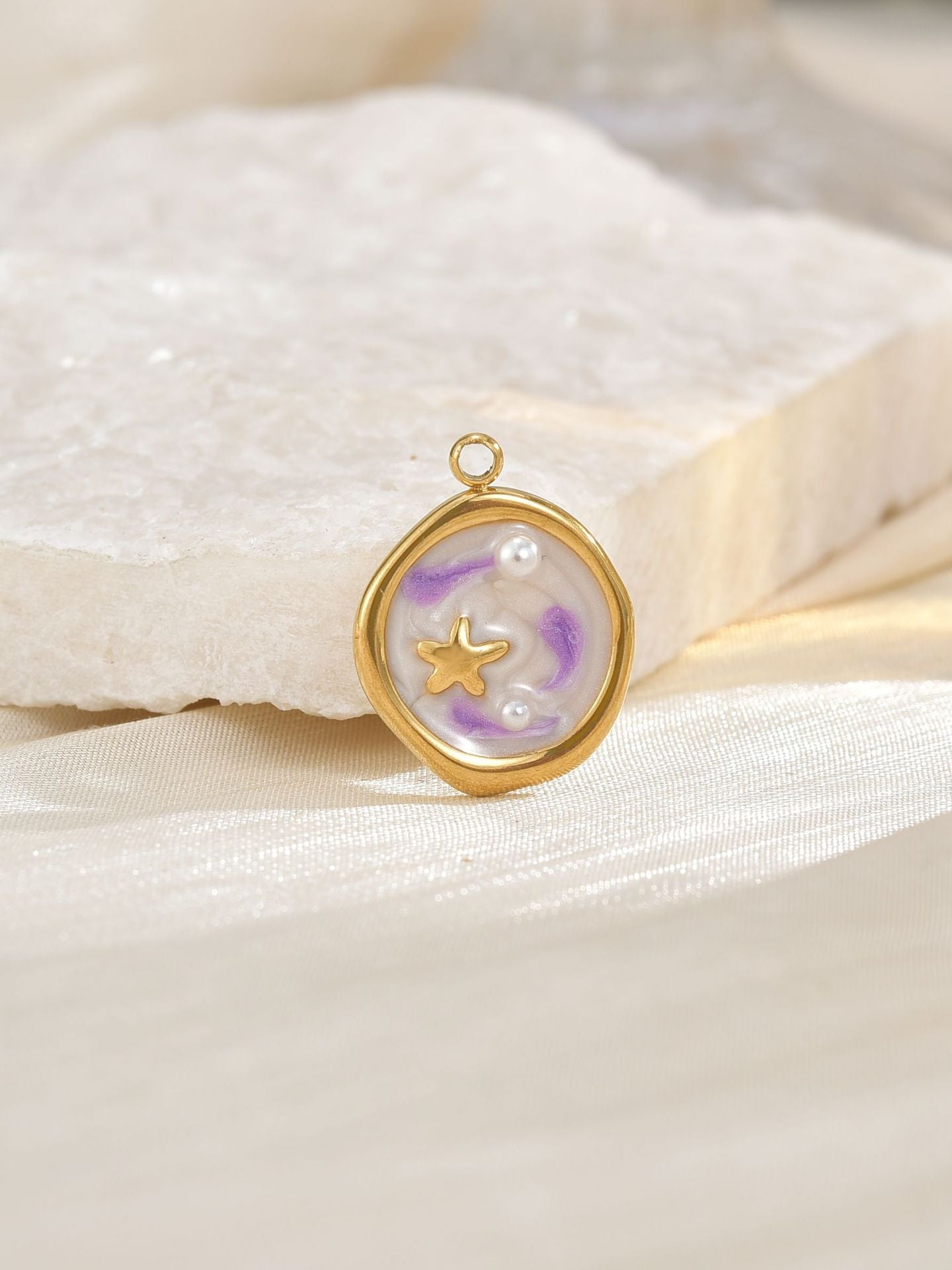 Ocean Metal Pendant With Enamel Craft In Marine Style, Gold Jewelry Accessories