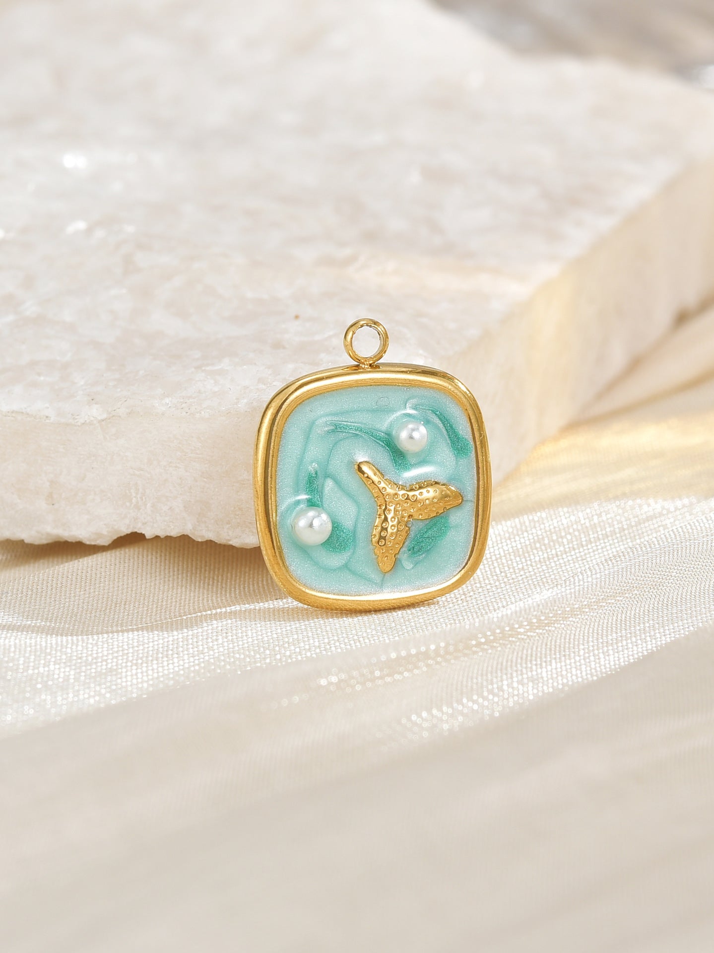 Ocean Metal Pendant With Enamel Craft In Marine Style, Gold Jewelry Accessories