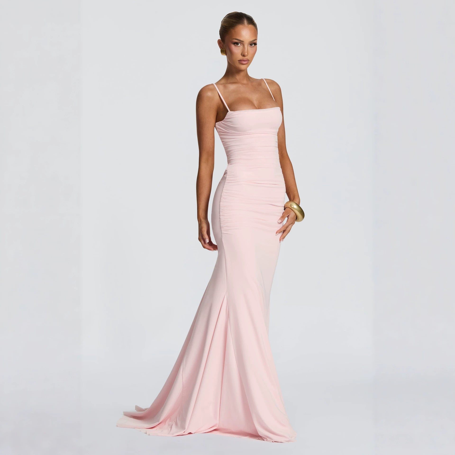 Elegant Solid Color Sleeveless Party Dress With Boat Neck In Polyester For Banquet