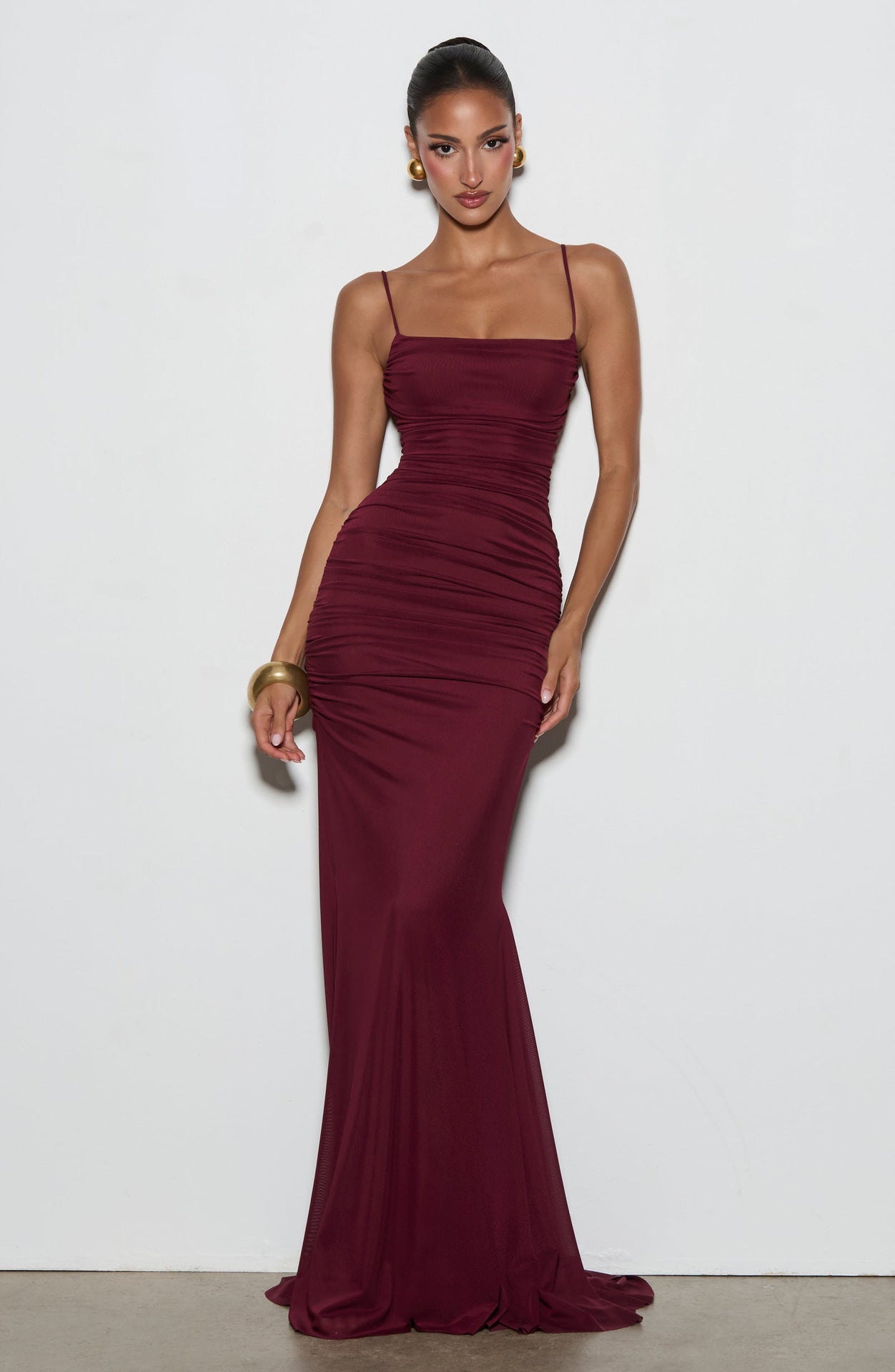 Elegant Solid Color Sleeveless Party Dress With Boat Neck In Polyester For Banquet