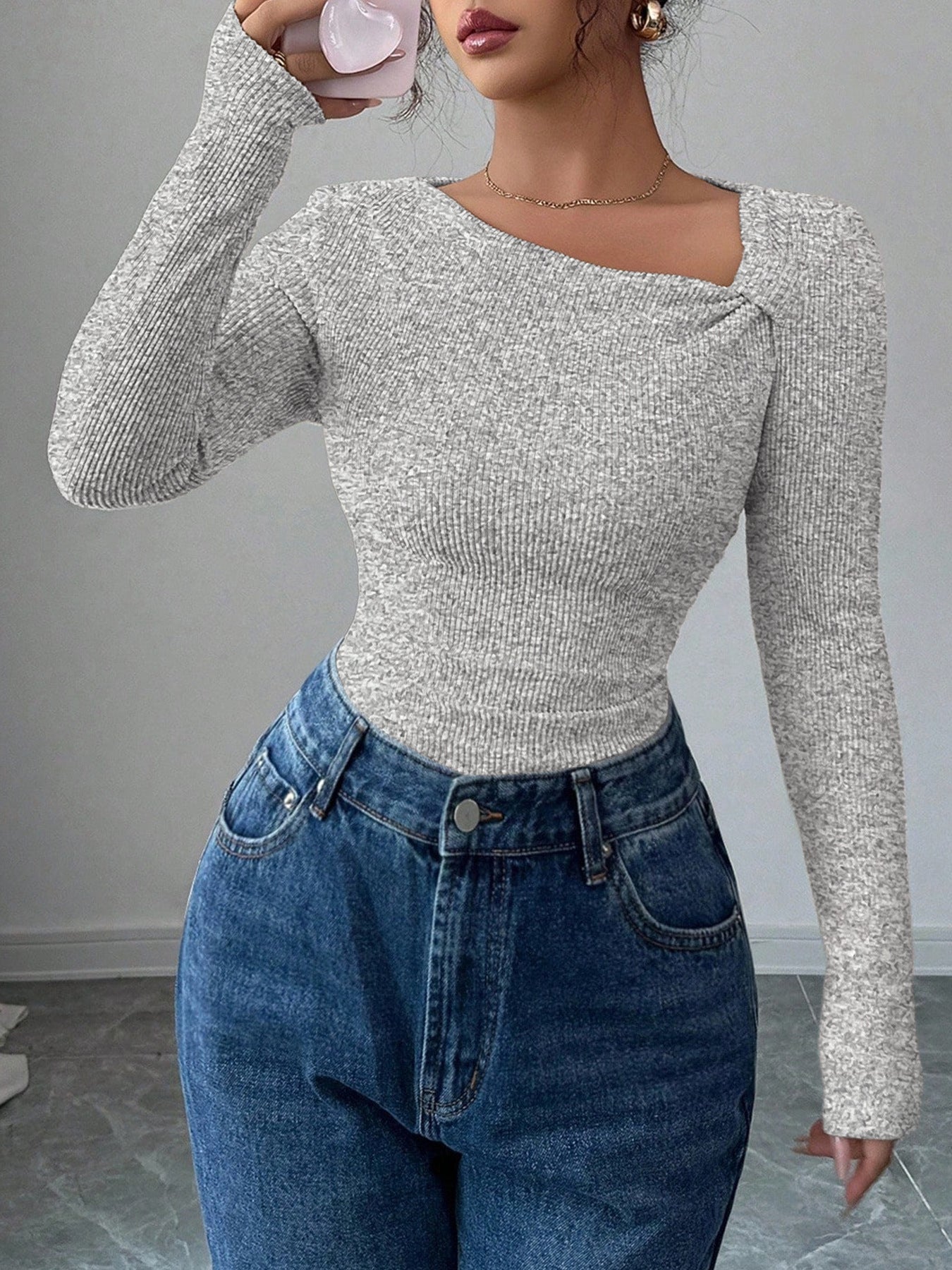 Solid Color Casual Long Sleeve Knitwear Top In Polyester Fabric Featuring Knitted Craft