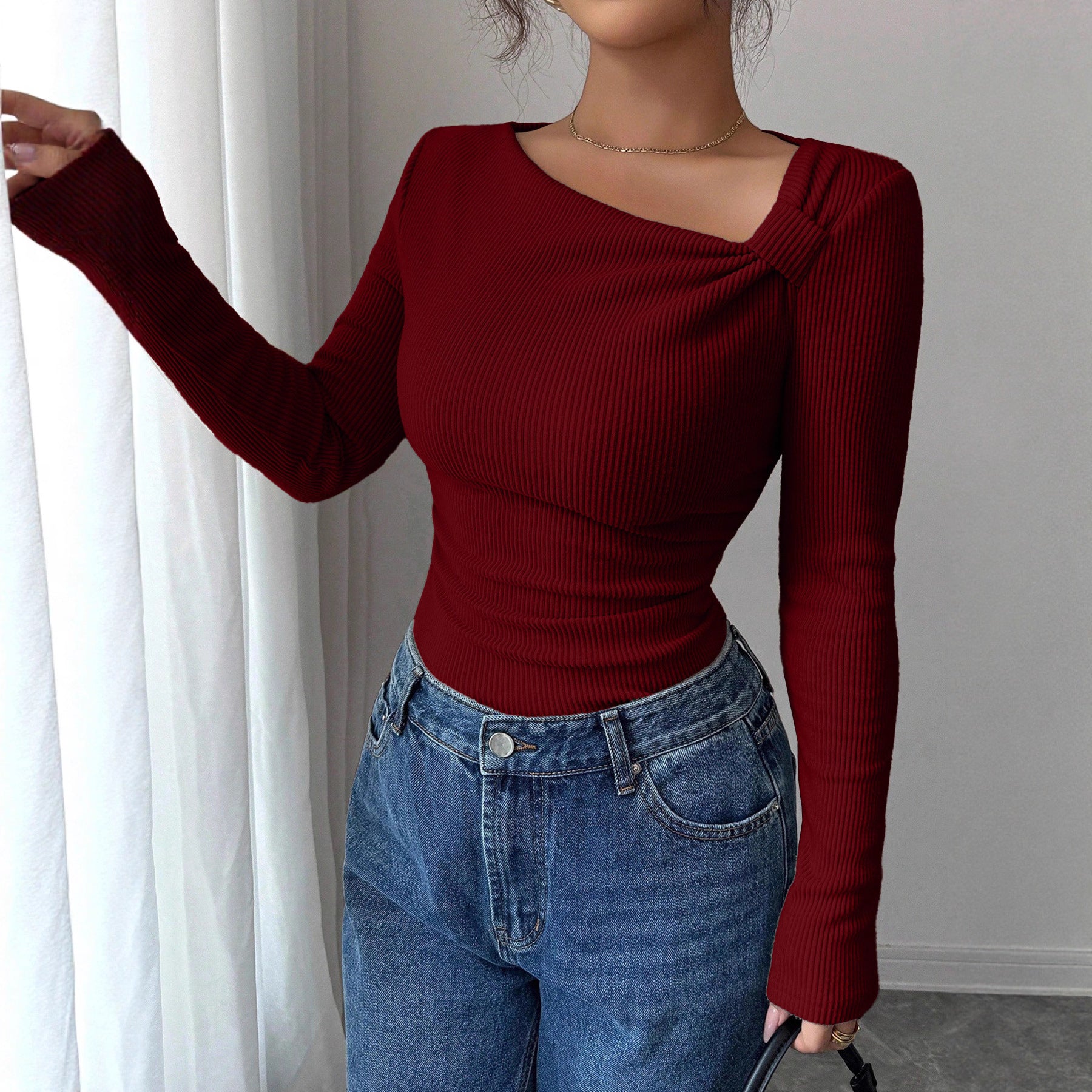 Solid Color Casual Long Sleeve Knitwear Top In Polyester Fabric Featuring Knitted Craft
