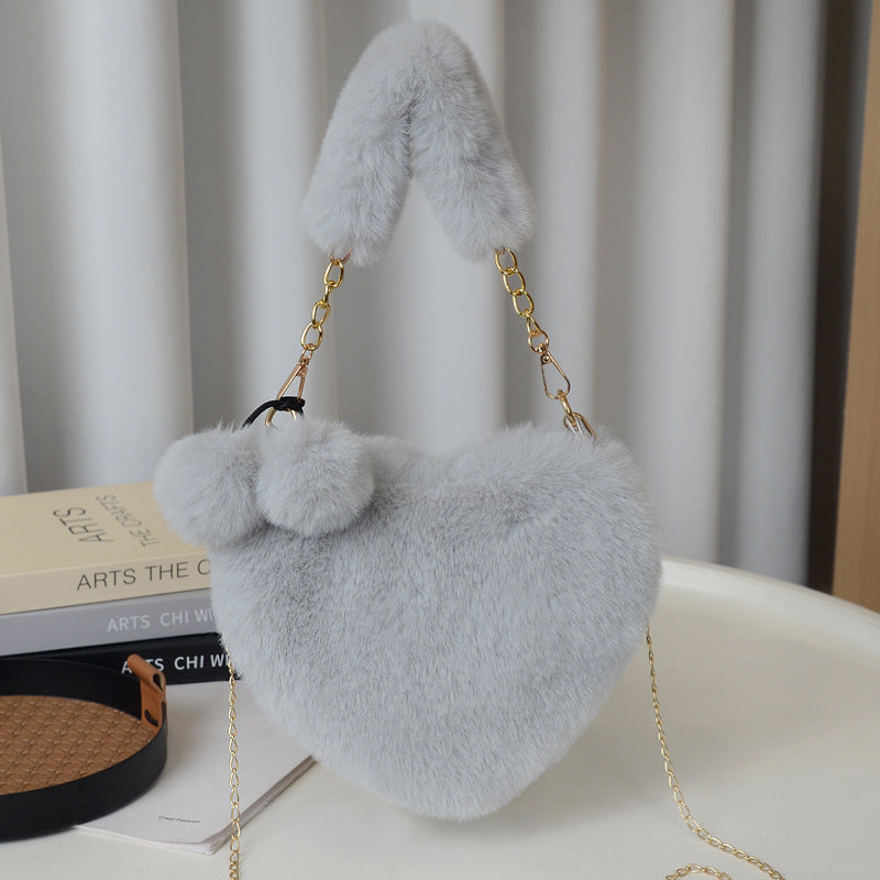 Heart-shaped Bag For Women In Polyester Featuring A Stylish Chain Strap, Perfect For Autumn