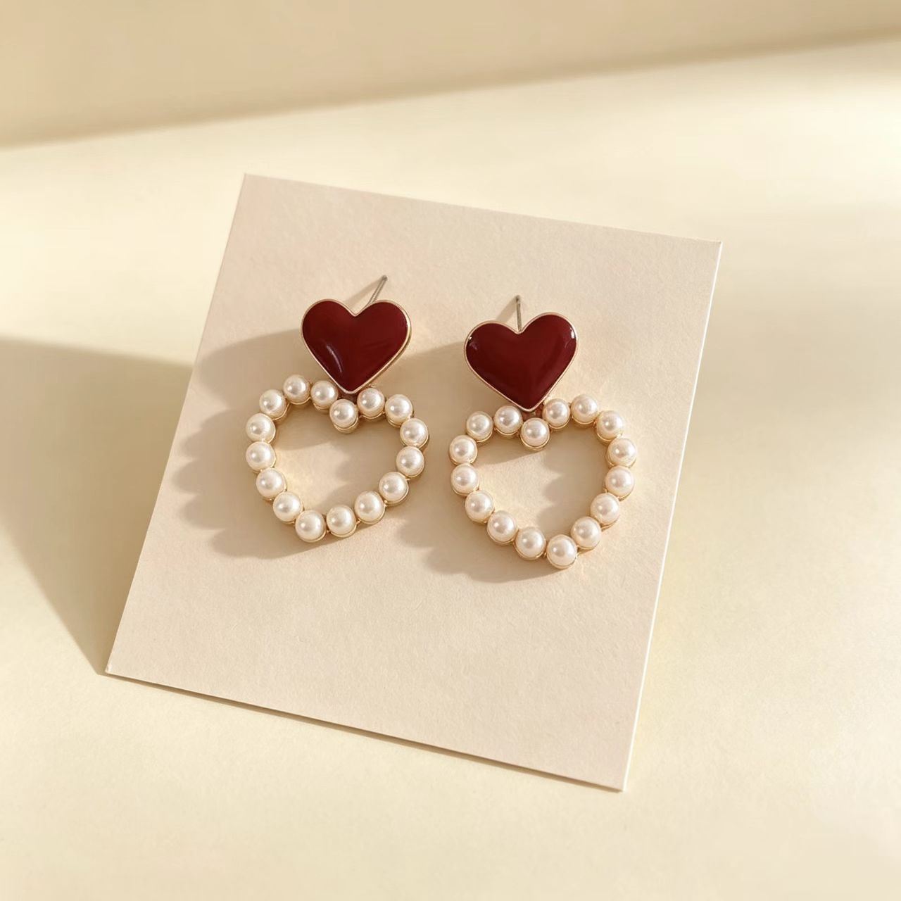 Heart Shape Earrings For Women Featuring Electroplated Alloy With Resin Ear Pins And Artificial Pearl Inlay
