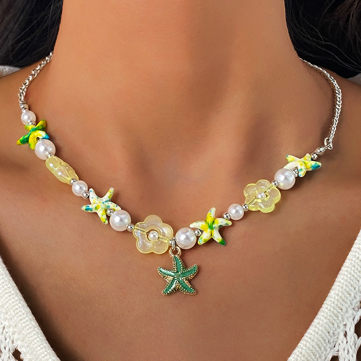 Bohemian Green Flowers Beaded Alloy Choker Necklace With Beaded Chain For Women
