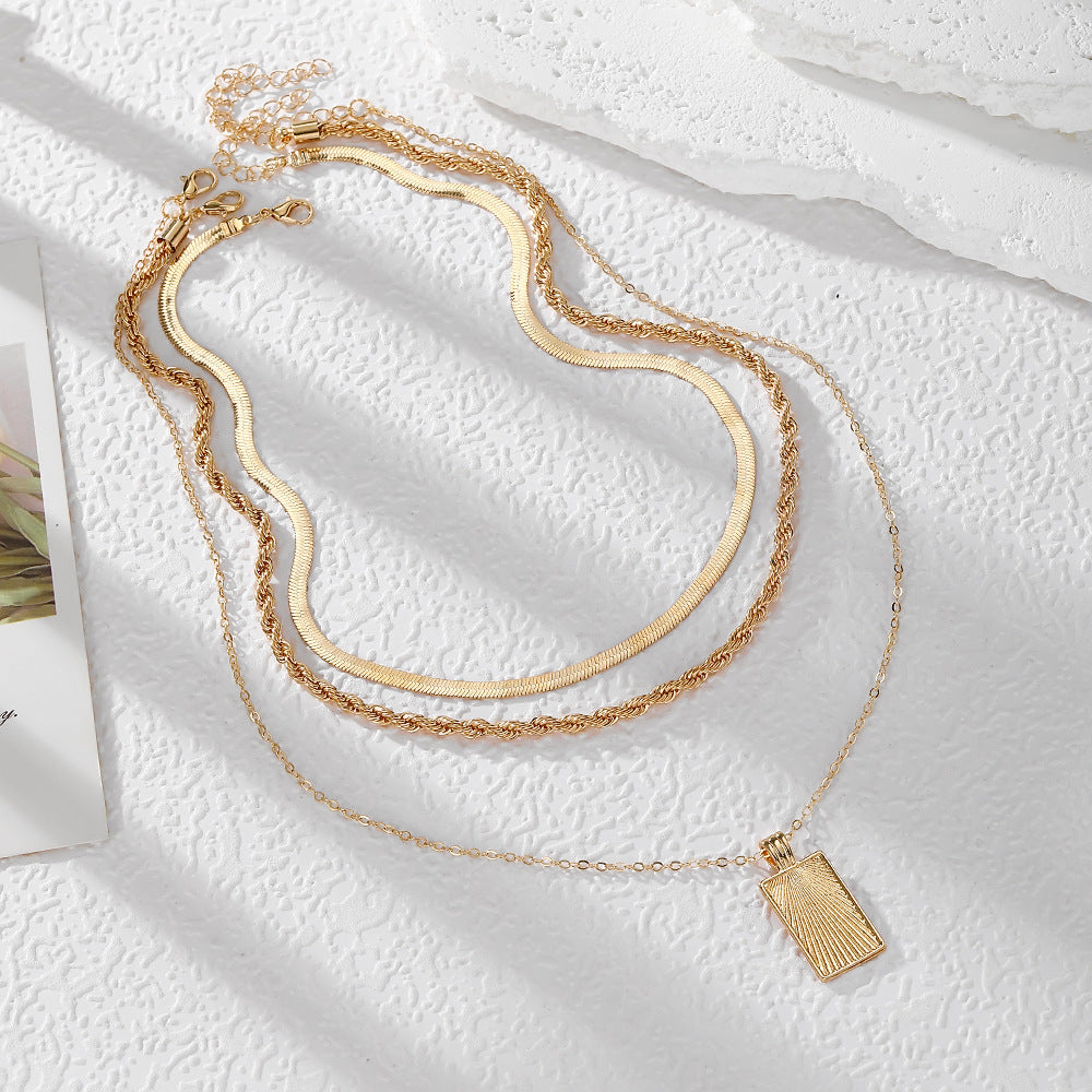 Geometric Necklace For Women With Alloy Twisted Rope Chain, Electroplated Finish, And Alloy Pendant