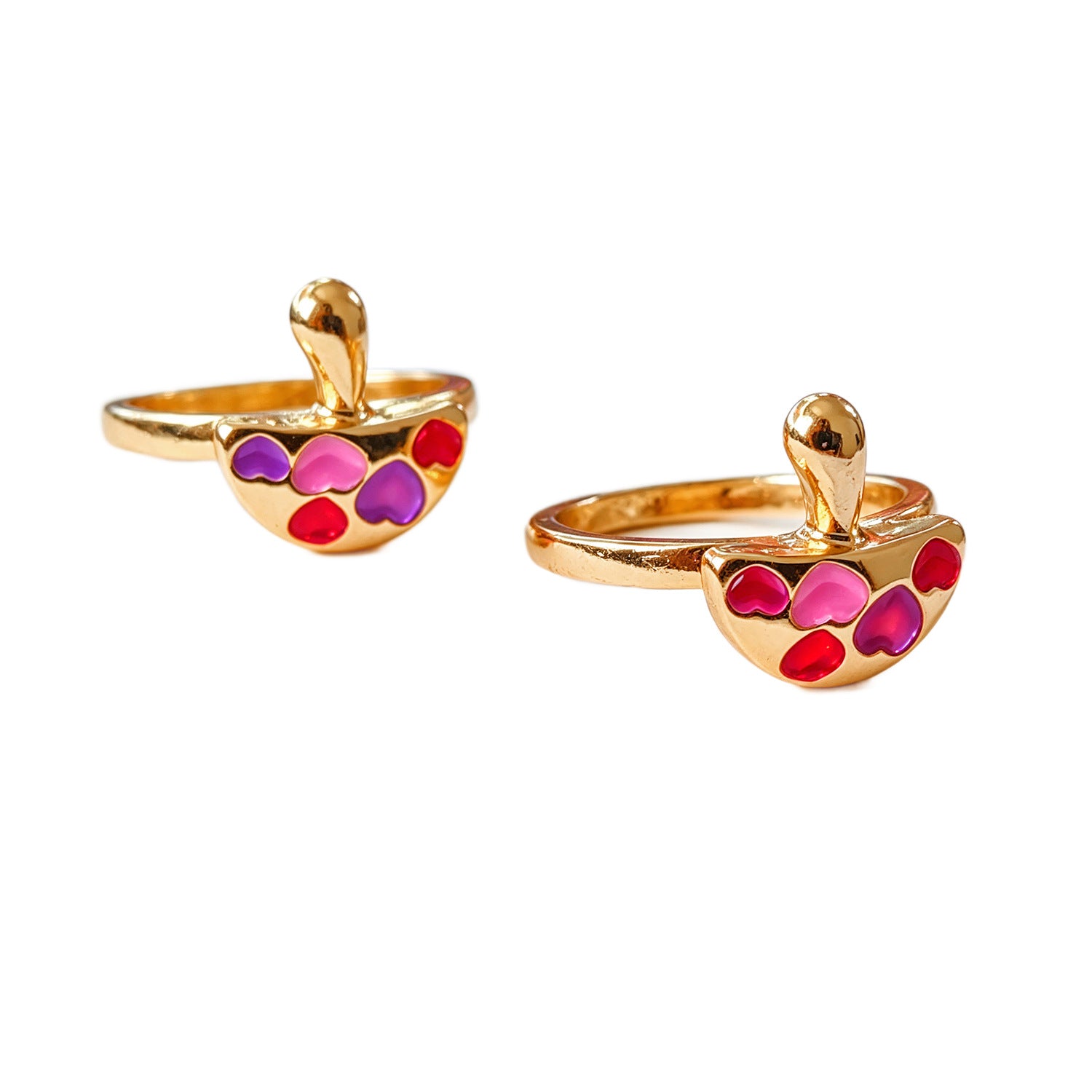 Heart Shape Alloy Rings For Women With Electroplated Gold Finish And Enamel Craftsmanship In Elegant Colour