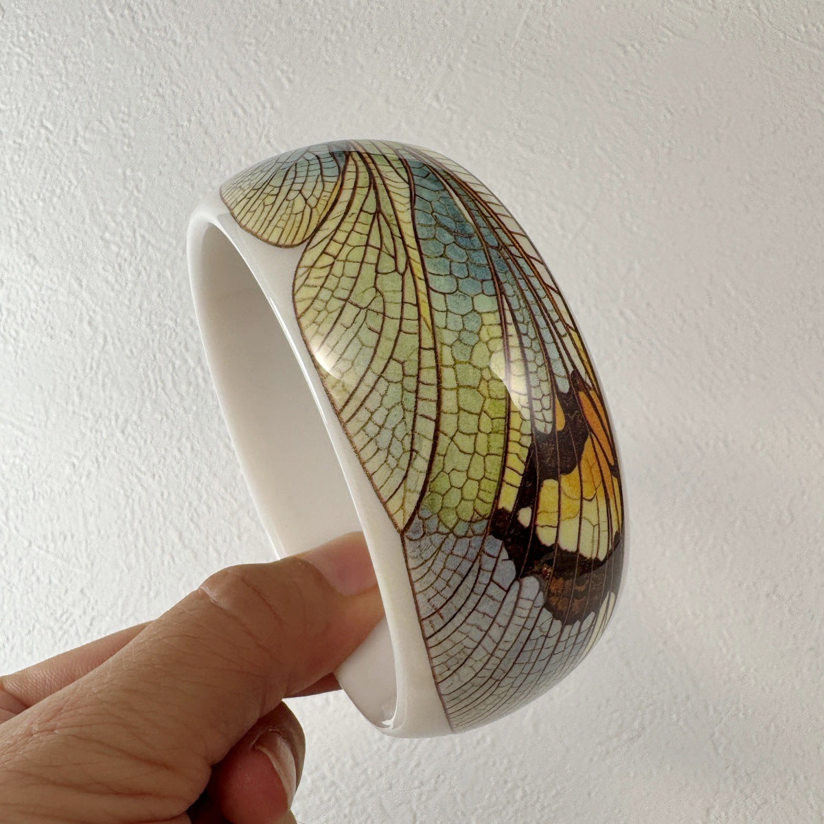 Bohemian Three-dimensional Dragonfly Resin Bangle Featuring Unique Artistic Design