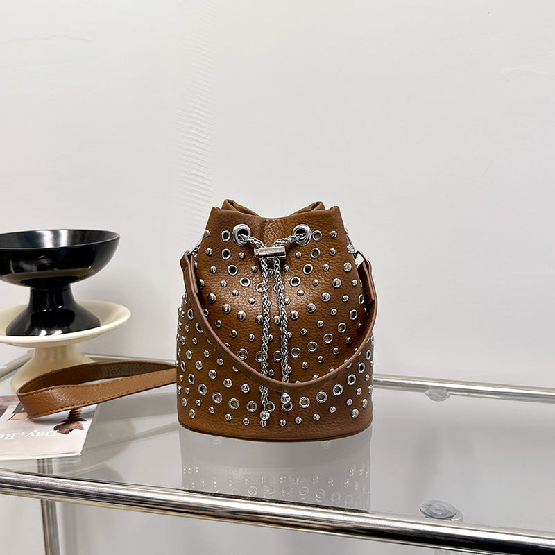 Adult PU Leather Bucket Crossbody Bag For Women Featuring Rivet Design, Suitable For All Seasons