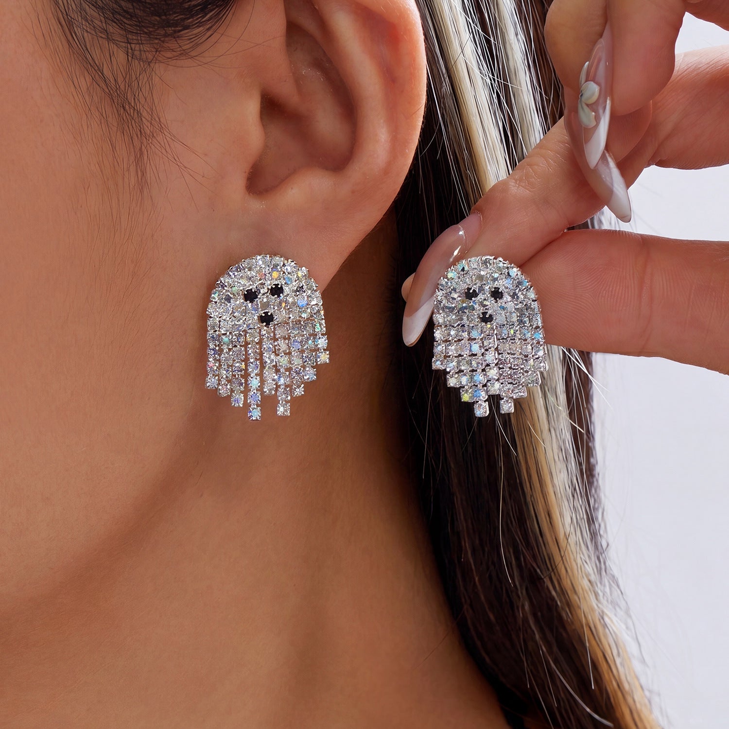 Gothic Smiley Face Halloween Stud Earrings For Women With Tassel Craft In Zinc Alloy And Rhinestone Inlay