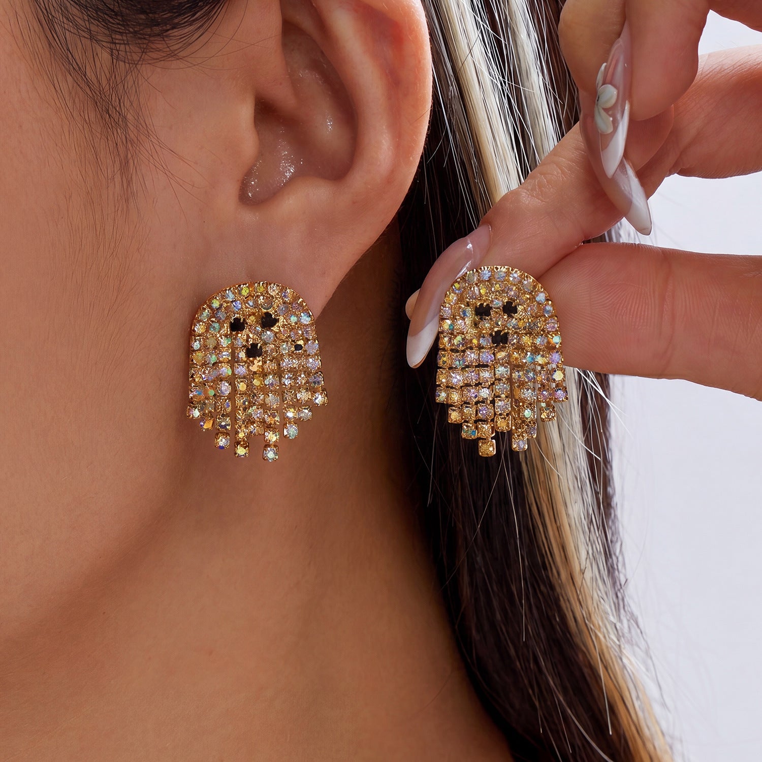 Gothic Smiley Face Halloween Stud Earrings For Women With Tassel Craft In Zinc Alloy And Rhinestone Inlay