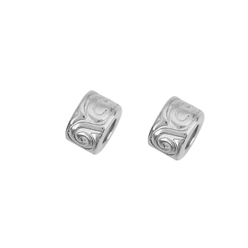 Heart Shape Beads Made Of 304 Stainless Steel With PVD Coated Gold Plating Featuring Electroplated Finish